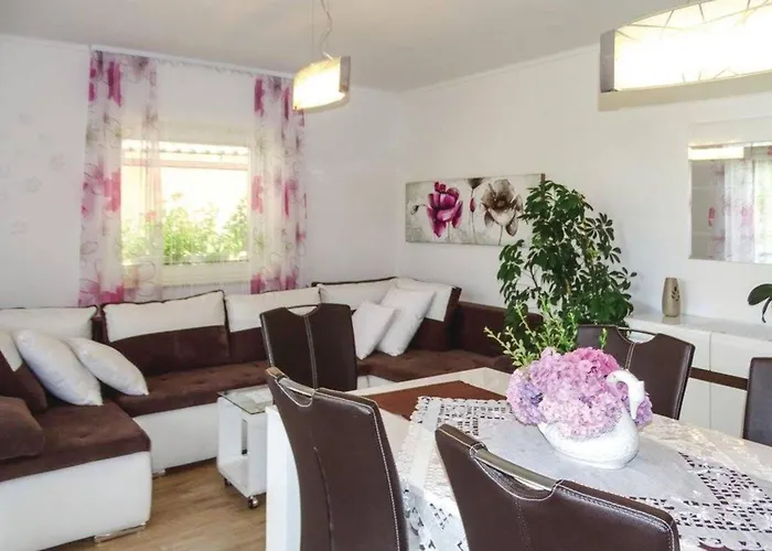 Villa Cujez With Sauna And Pool - Happy Recica ob Savinji