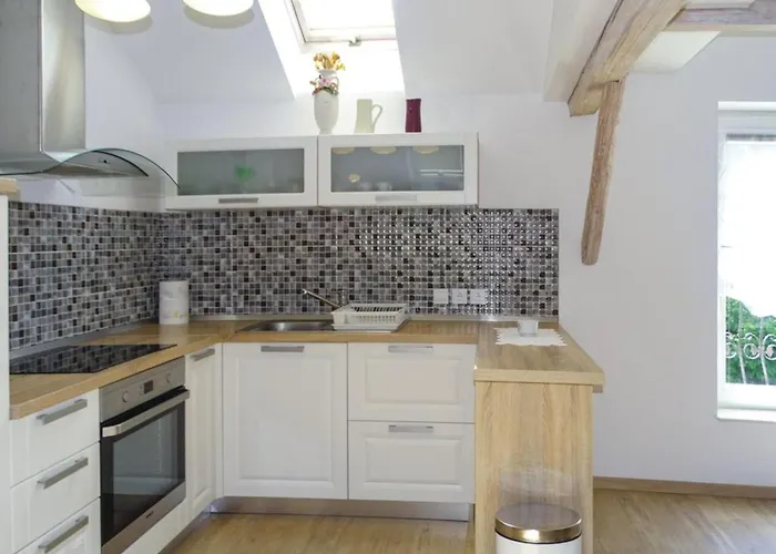 Villa Cujez With Sauna And Pool - Happy