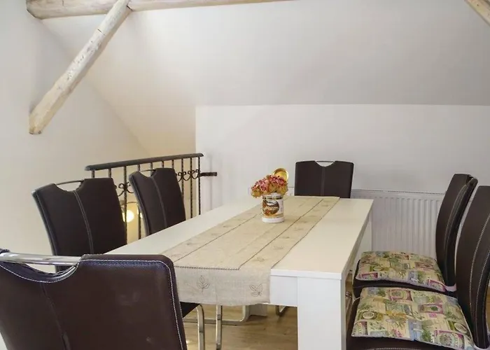 Cujez With Sauna And Pool - Happy *