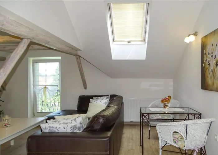 Cujez With Sauna And Pool - Happy Villa *